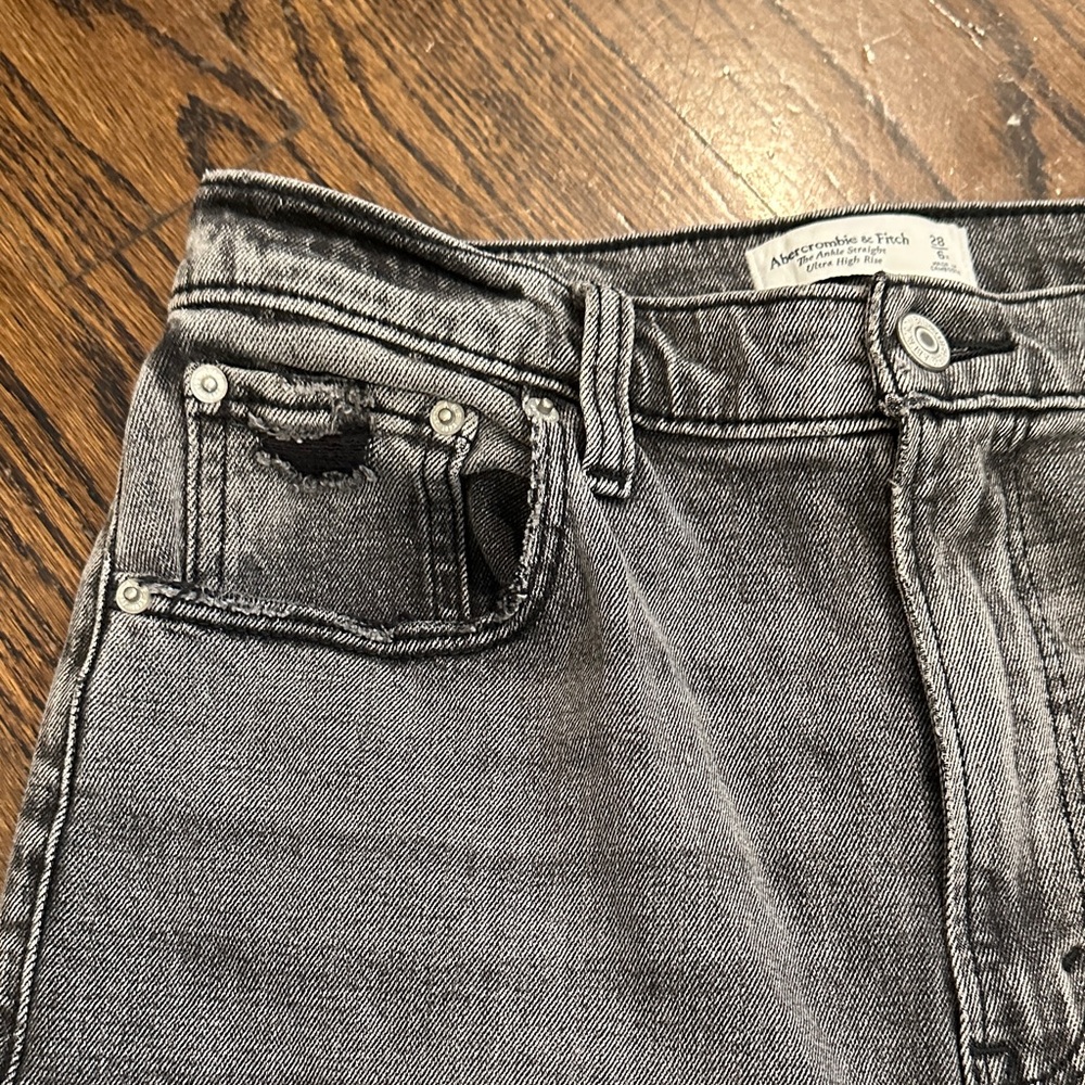 Abercrombie & Fitch Black- Dark Gray Denim Jeans Size 28 - Picture 5 of 6